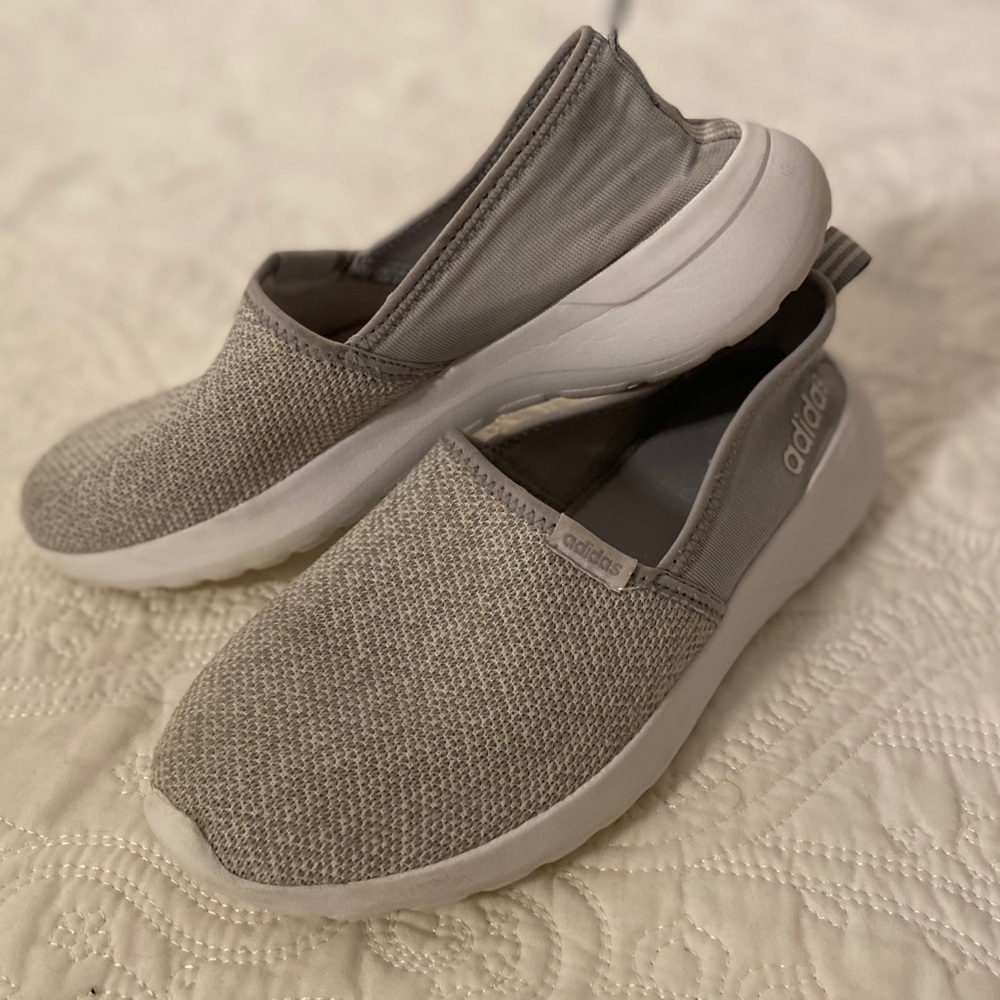 Adidas Slip-on gray